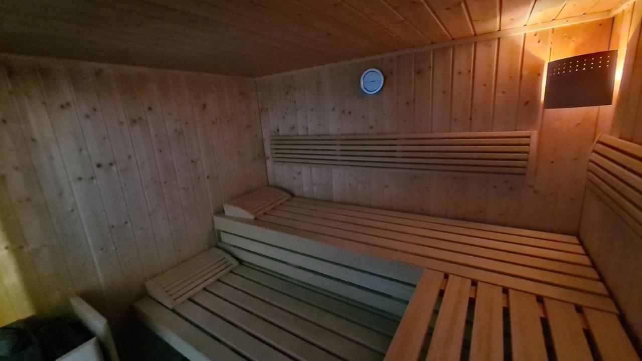 De Ploeg Villa Manderfeld Eksteriør bilde